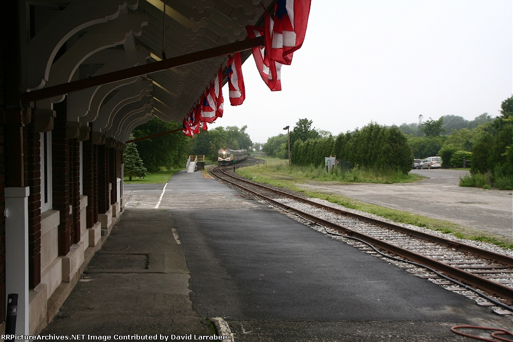 Train #2 arriving